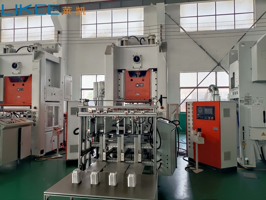 Buy H Frame Aluminum Foil Box Container Making Machine With Mitsubishi PLC online manufacture