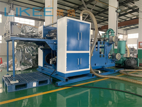 Buy LKS300 Durable High Precision Pop Up Aluminum Foil Sheet Cutter making machine with a speed of 400-500pcs/min online manufacture
