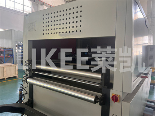 Buy Automatic Aluminum Foil Paper Die Cutting Machine LKD970*640 online manufacture