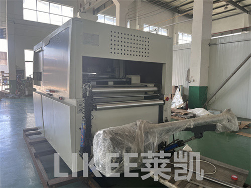 Buy Automatic 12KW Aluminum Foil Paper Cover Slitting Die Cutting Line Machine online manufacture