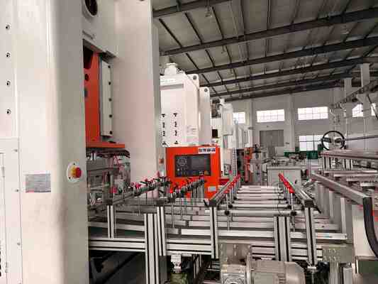 Buy LK-T80 Aluminum Foil Container Machine with 4-Cavity Design for 12000pcs/hour Output Using High Precised Steel online manufacture
