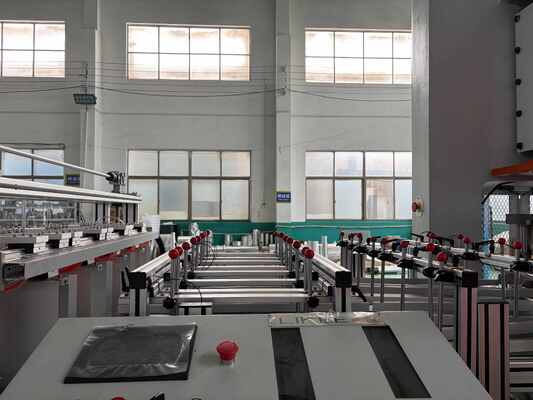 buy LK-T80 3003 Aluminum Foil Food Container For Heating Protect Food Flavor Making Machine online manufacture