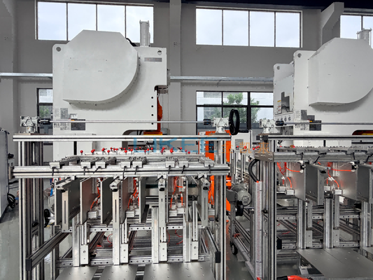 Aluminum Foil Container Machine 63ton Press Capacity One Worker One Machine Operation